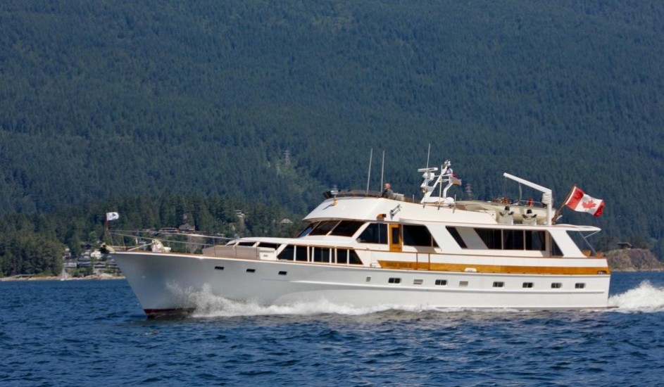 New arrival at Sea Independent M/Y McQueen 77  ``Eagle Rock II``